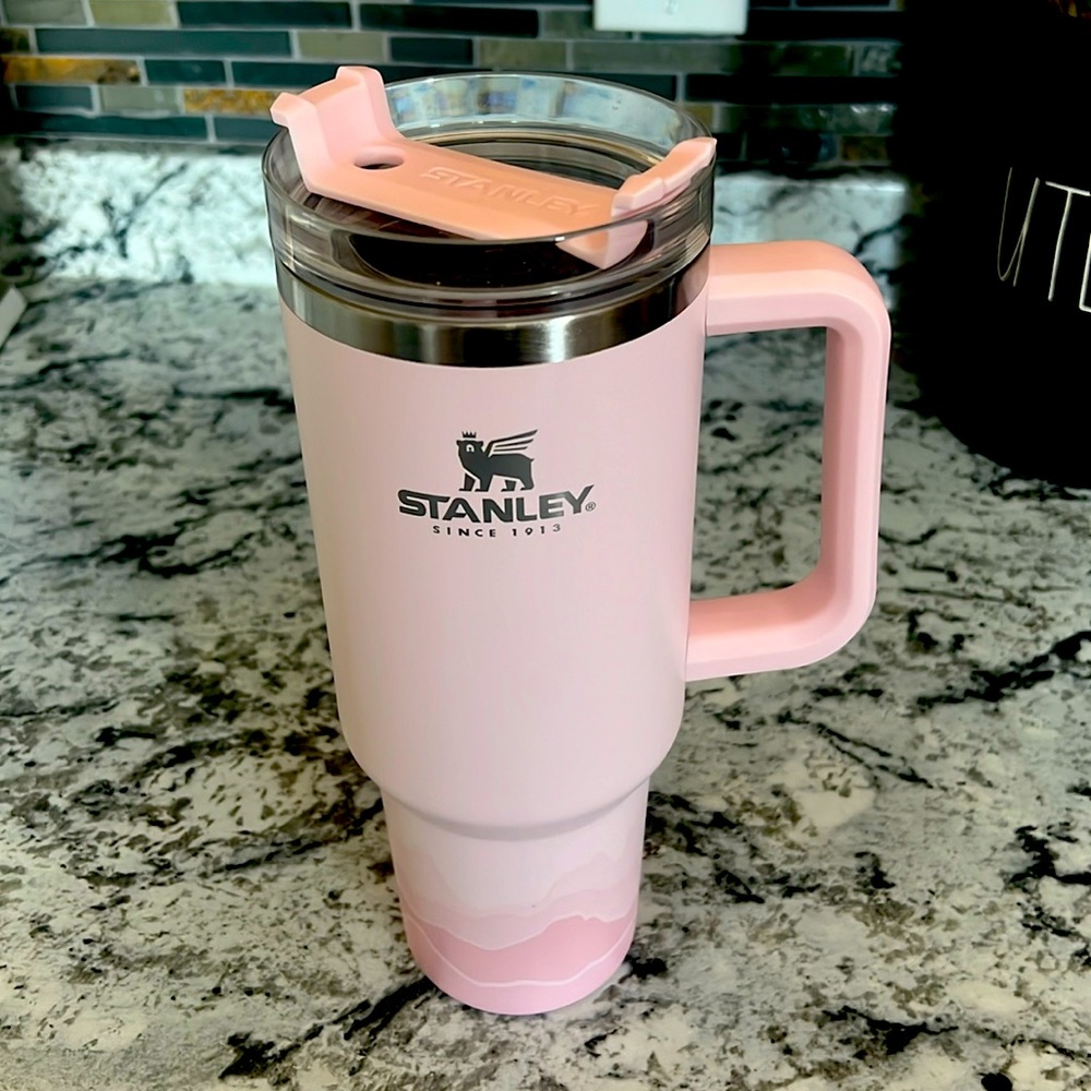 40oz Pink Stanley